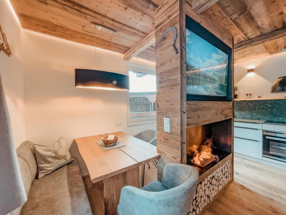 Oldwood Chalet - Balcony & Car Park By Alpenluxus Appartements Fügen Exteriér fotografie