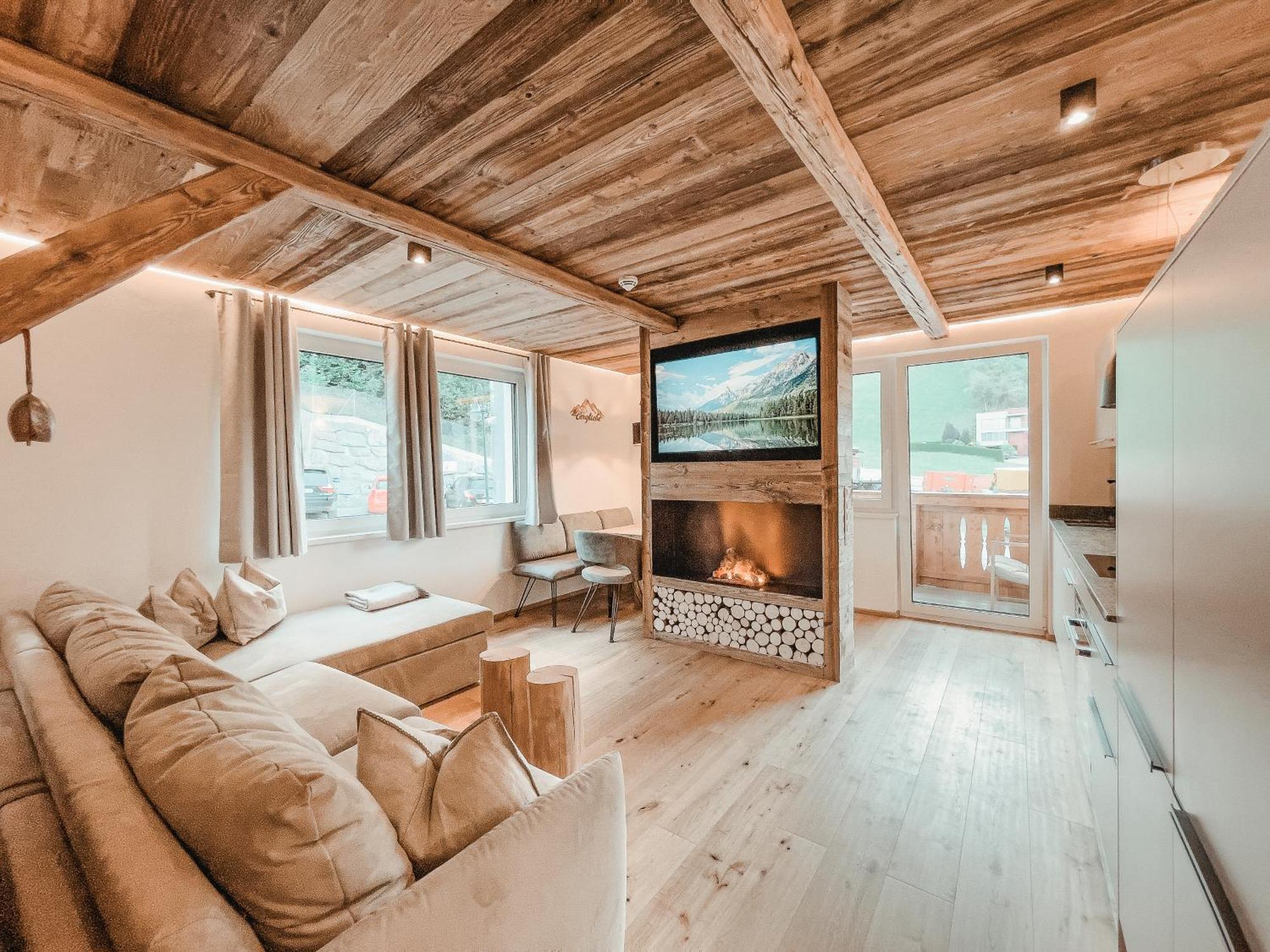 Oldwood Chalet - Balcony & Car Park By Alpenluxus Appartements Fügen Exteriér fotografie